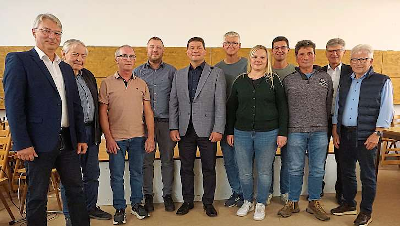 Bürgermeisterkandidat Christoph Daum mit Team